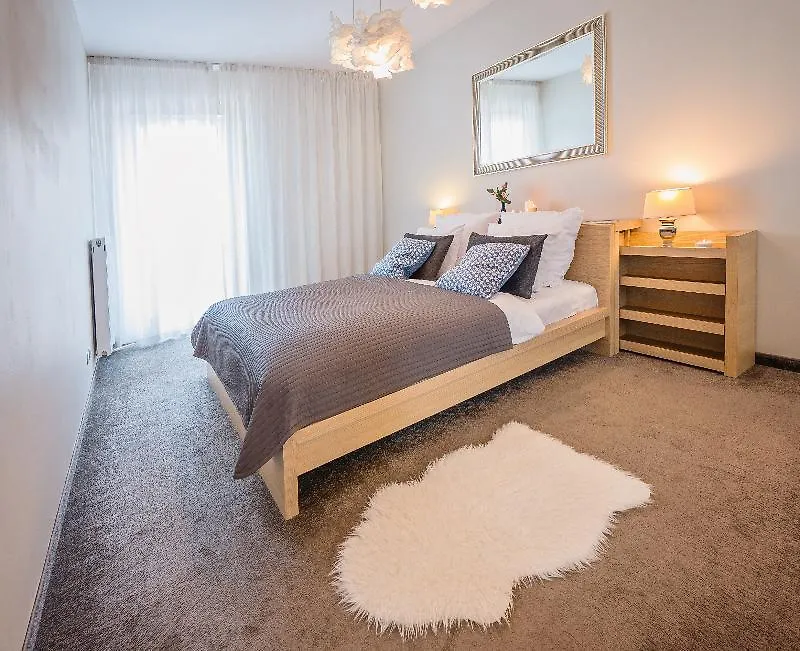 Apartamenty Design Centrum-Garbary Street Poznań Lengyelország